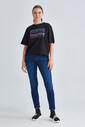 Guess Logolu Taşlı Kadın T-Shirt - Thumbnail