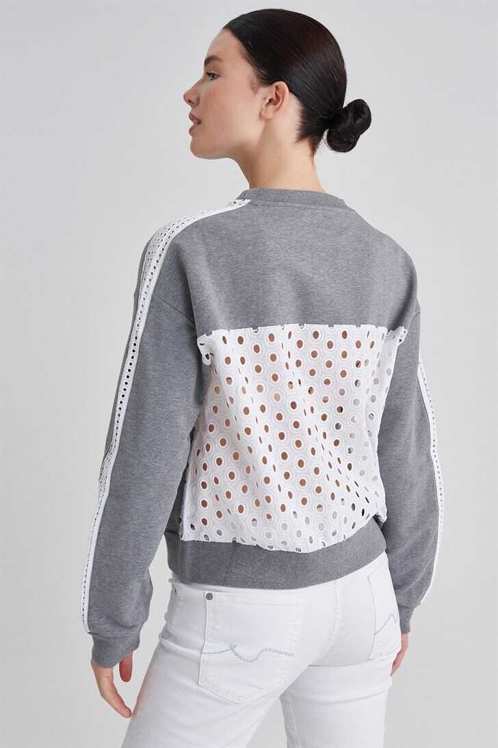 Trussardi Kuş Gözü İşlemeli Kadın Sweatshirt - 4